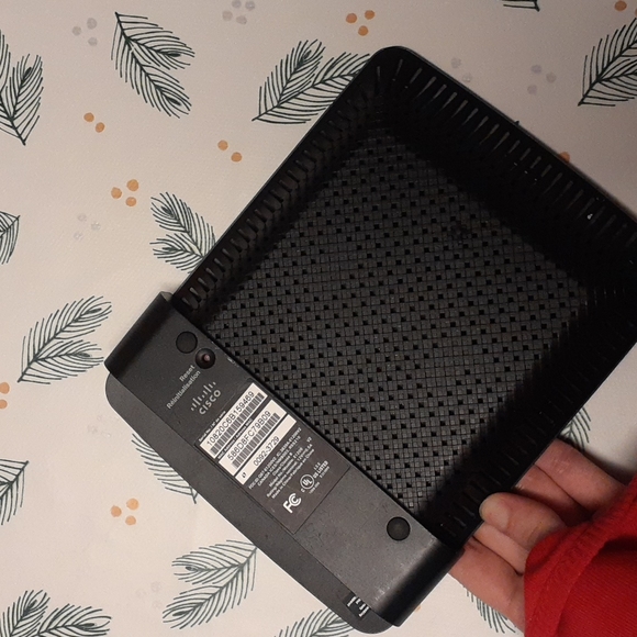 Cisco Internet Router - Picture 3 of 4